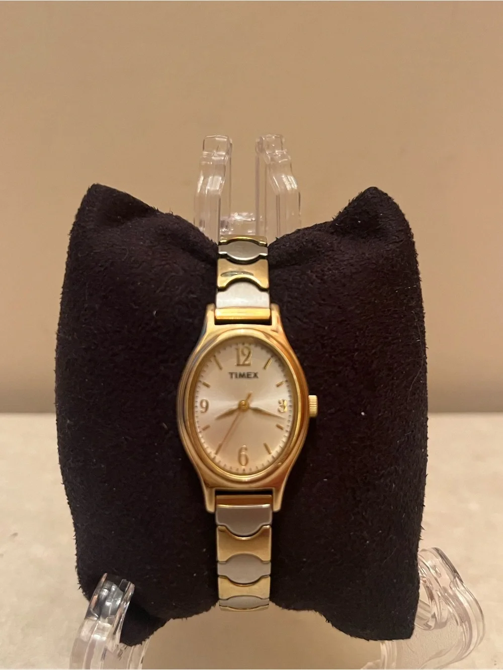 Timex quartz kendall
